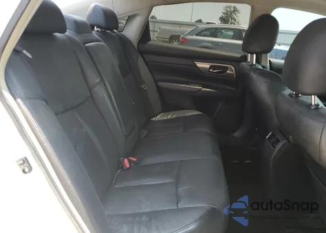 2013 Nissan Altima 2.5 z USA, uszkodzony, nr VIN 1N4AL3AP6DC178885